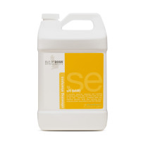 Професійний шампунь Isle of Dogs для шовковистої та м'якої шерсті собак Sit still 3,78л галон